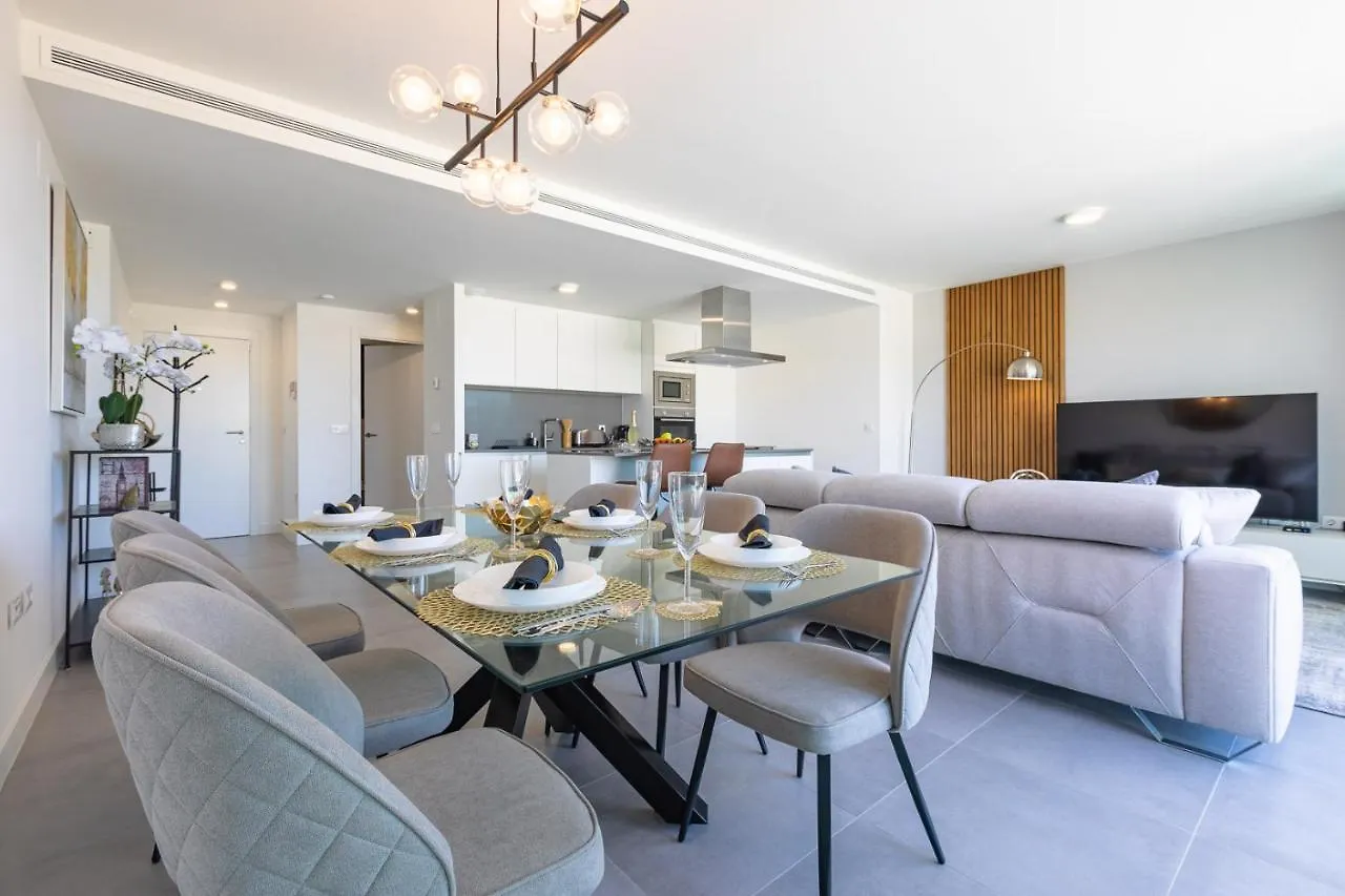 The Golden Oasis Penthouse Apartment Estepona 0*,
