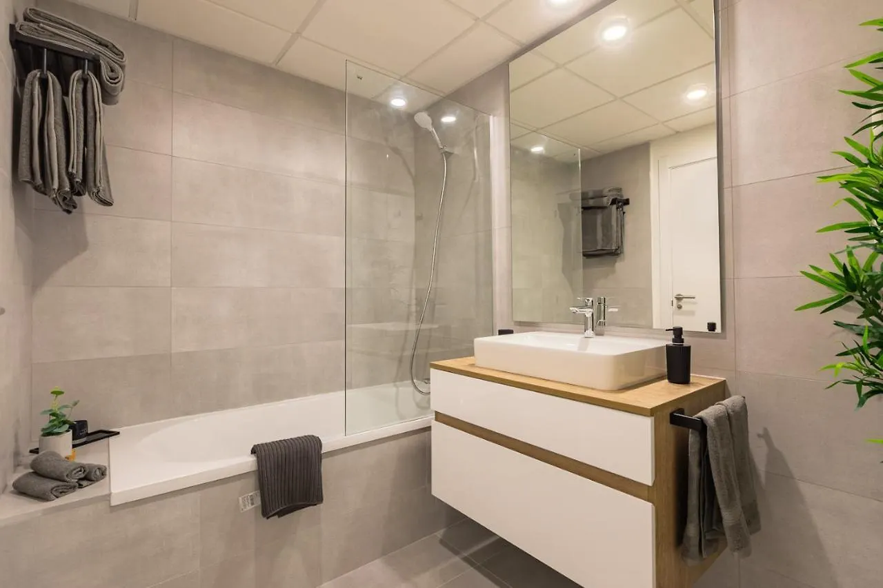 The Golden Oasis Penthouse Apartment Estepona