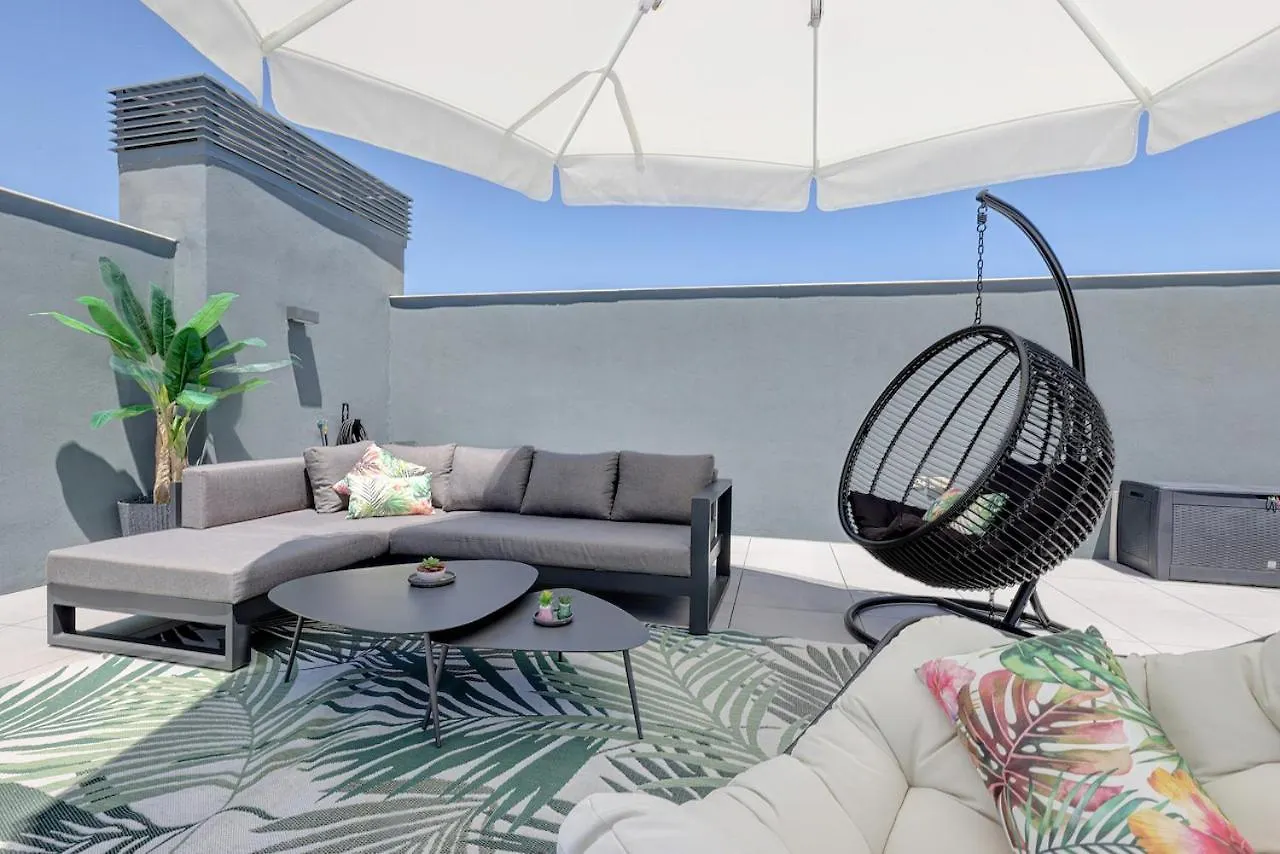 The Golden Oasis Penthouse Apartment Estepona Spain